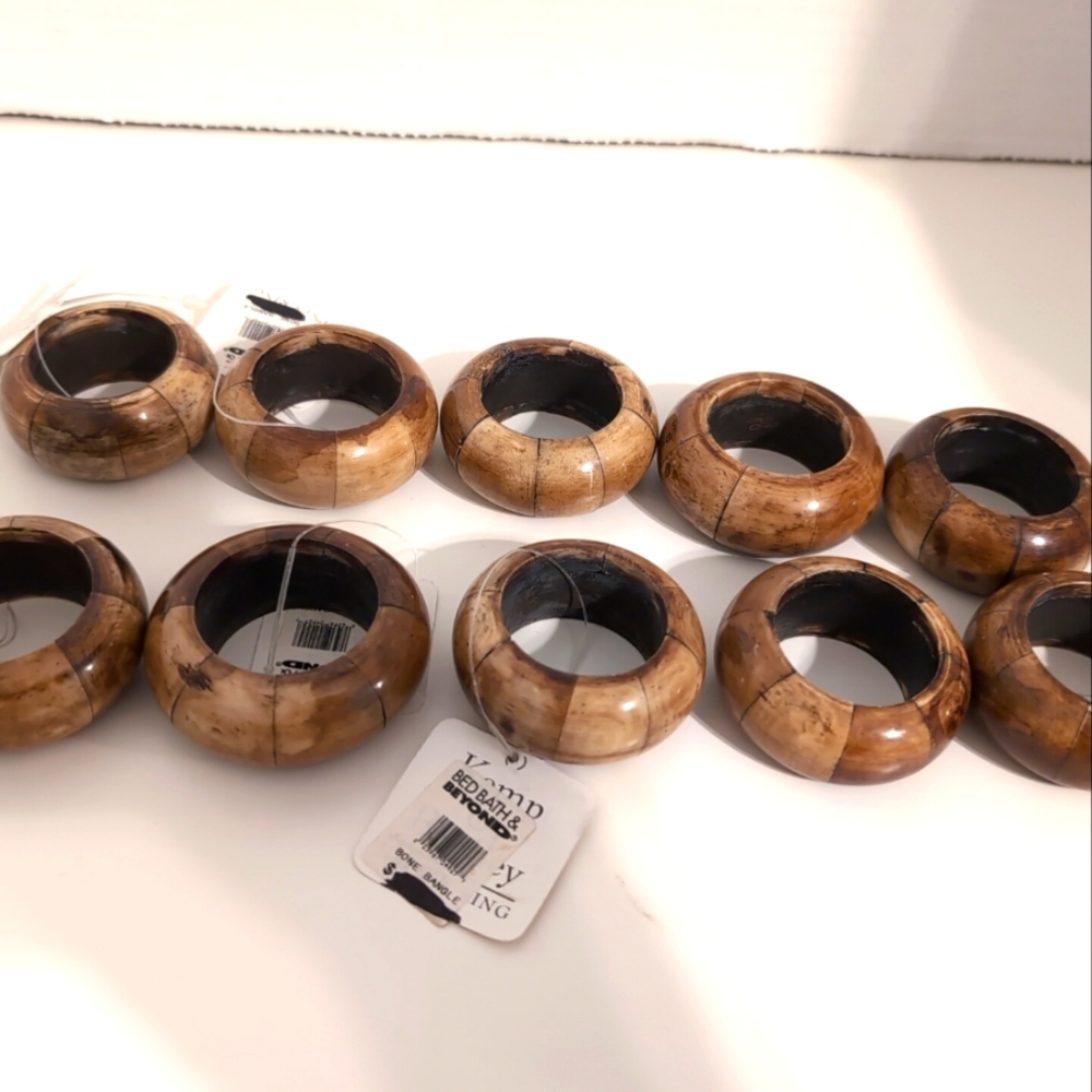 Bed, Bath & Beyond Bone‎ Bangle Set Of 10 Napkin Rings New